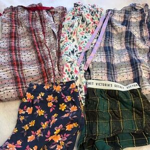 Victoria secret pajama bottom set - 5 bottoms (2 shorts 3 pants) size small